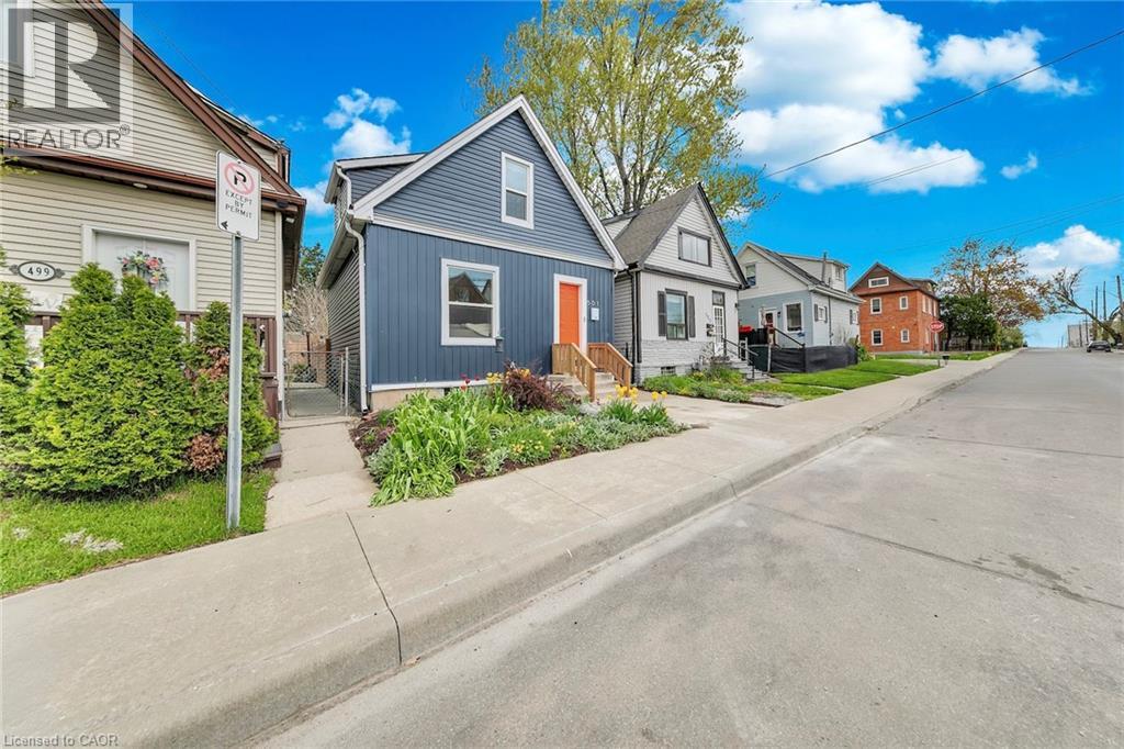 501 FERGUSON Avenue N, Hamilton, Ontario, L8L4Z4 — Photo 2