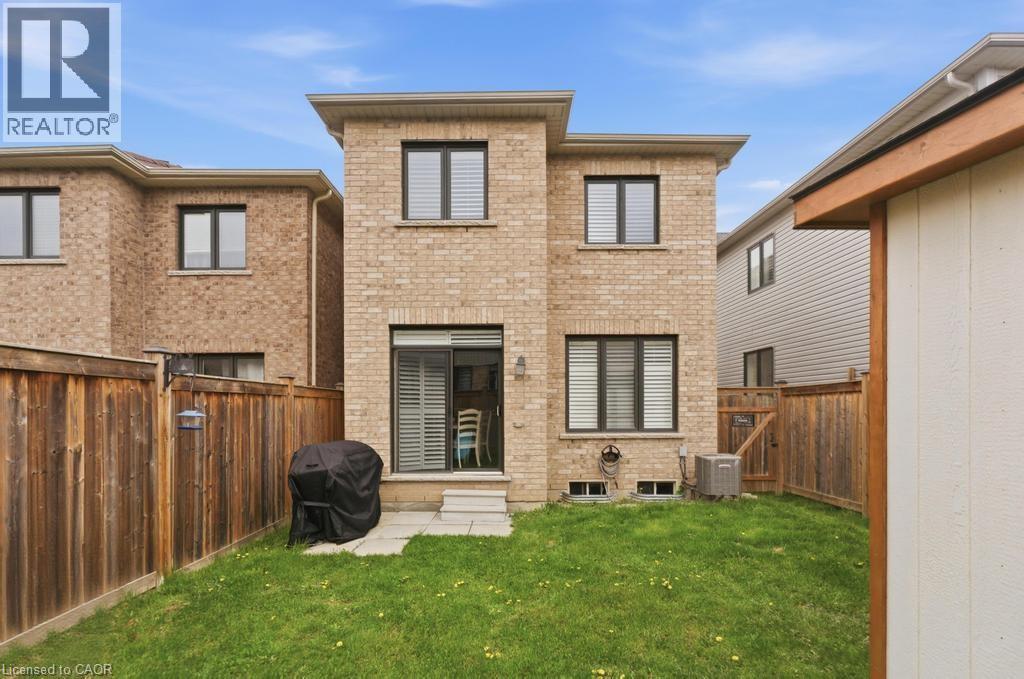 35 ARNOLD MARSHALL Boulevard - 30