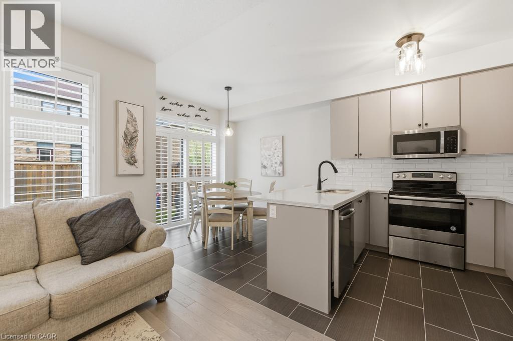 35 ARNOLD MARSHALL Boulevard - 7