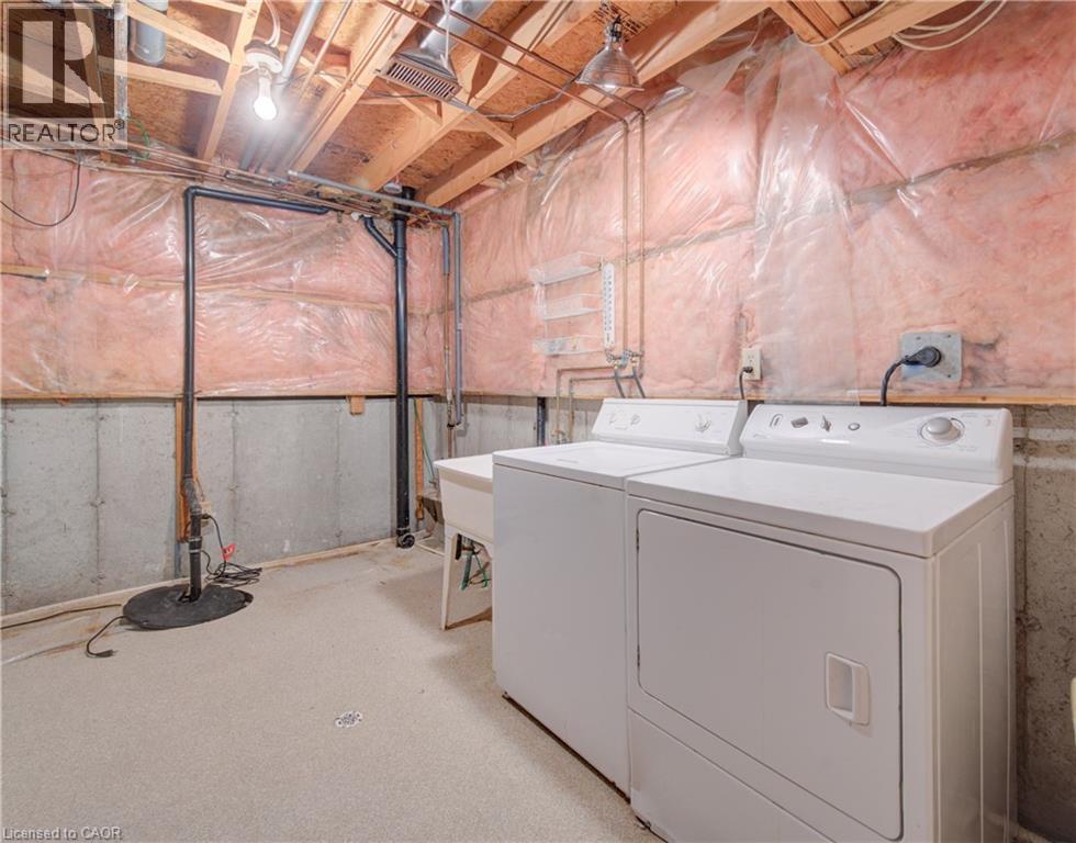 112 WEST ACRES Crescent, Kitchener, Ontario, N2N3G8 — Photo 30