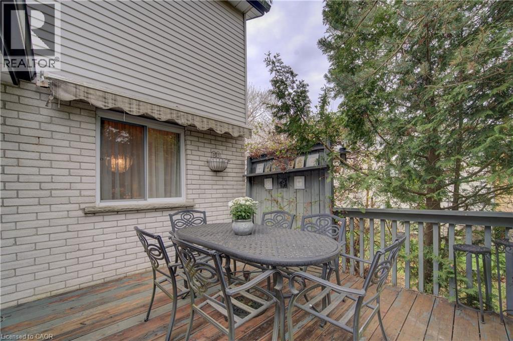 112 WEST ACRES Crescent, Kitchener, Ontario, N2N3G8 — Photo 32