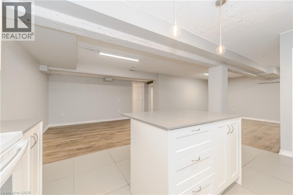 58 BEVERLY Street Unit# 101, Cambridge, Ontario, N1R3Z7 — Photo 13