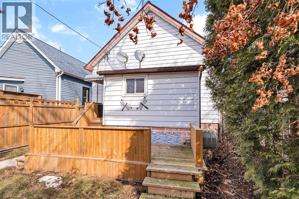 1517 GLADSTONE AVENUE, Windsor, Ontario, N8X1Z3 — Photo 20