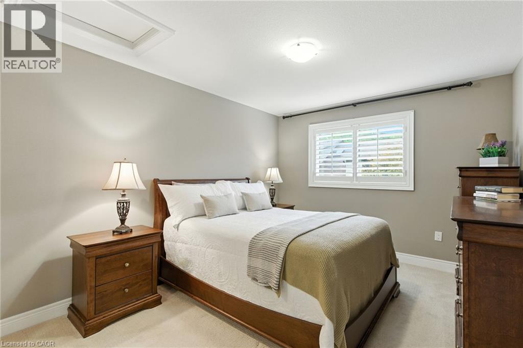 4 BURGUNDY Grove, Ancaster, Ontario, L9K0E7 — Photo 27