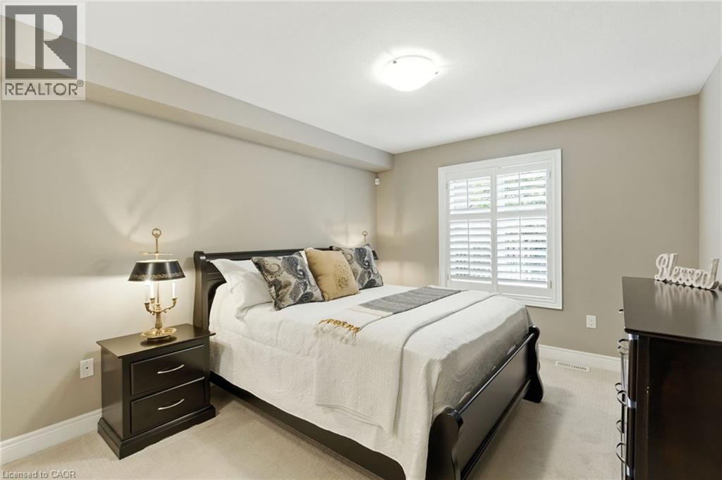 4 BURGUNDY Grove, Ancaster, Ontario, L9K0E7 — Photo 19
