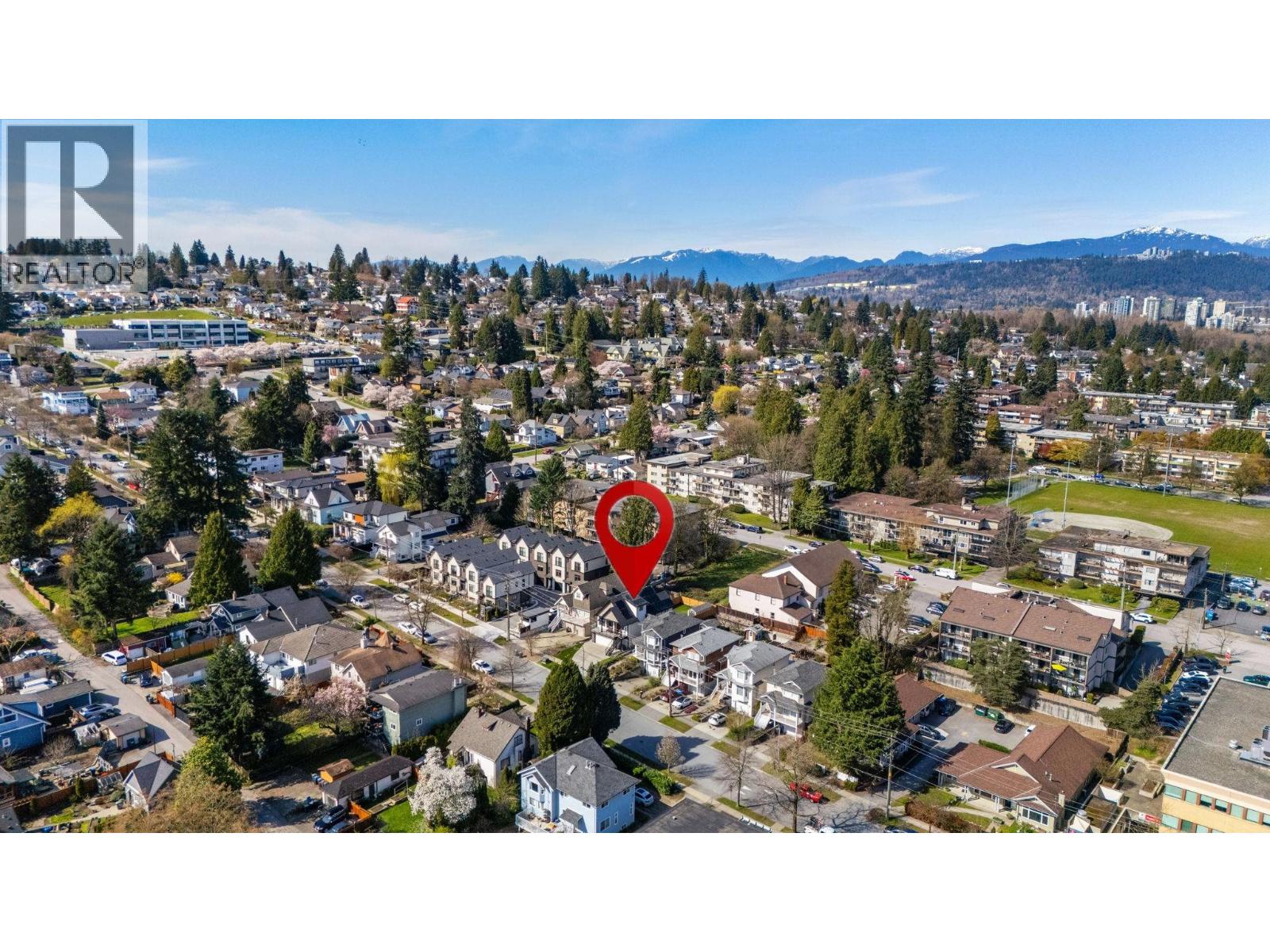 331 KEARY STREET, New Westminster