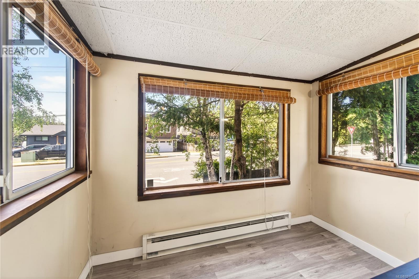1250 Townsite Rd - 8