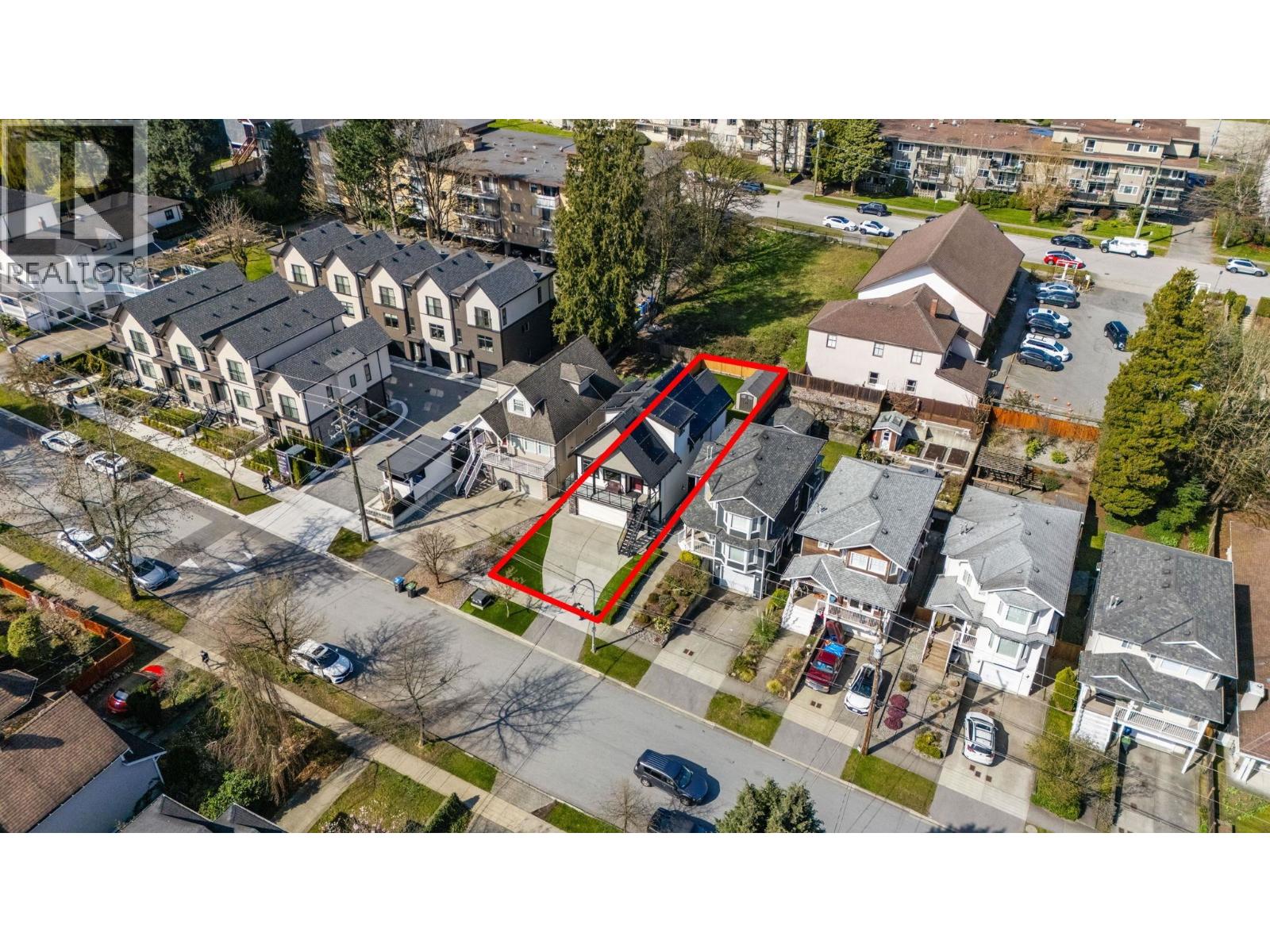 331 KEARY STREET, New Westminster