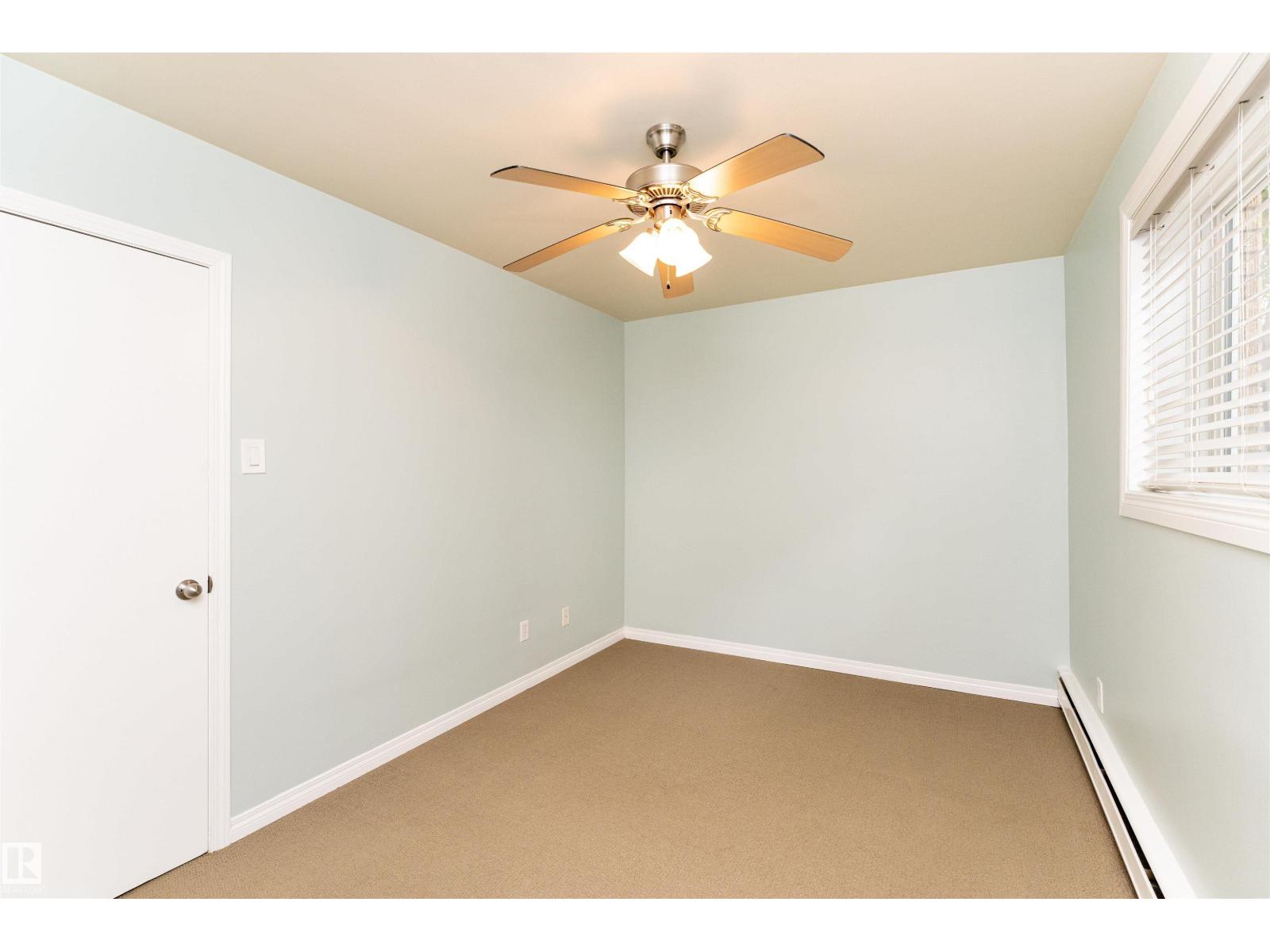 #5 8807 101 ST NW, Edmonton