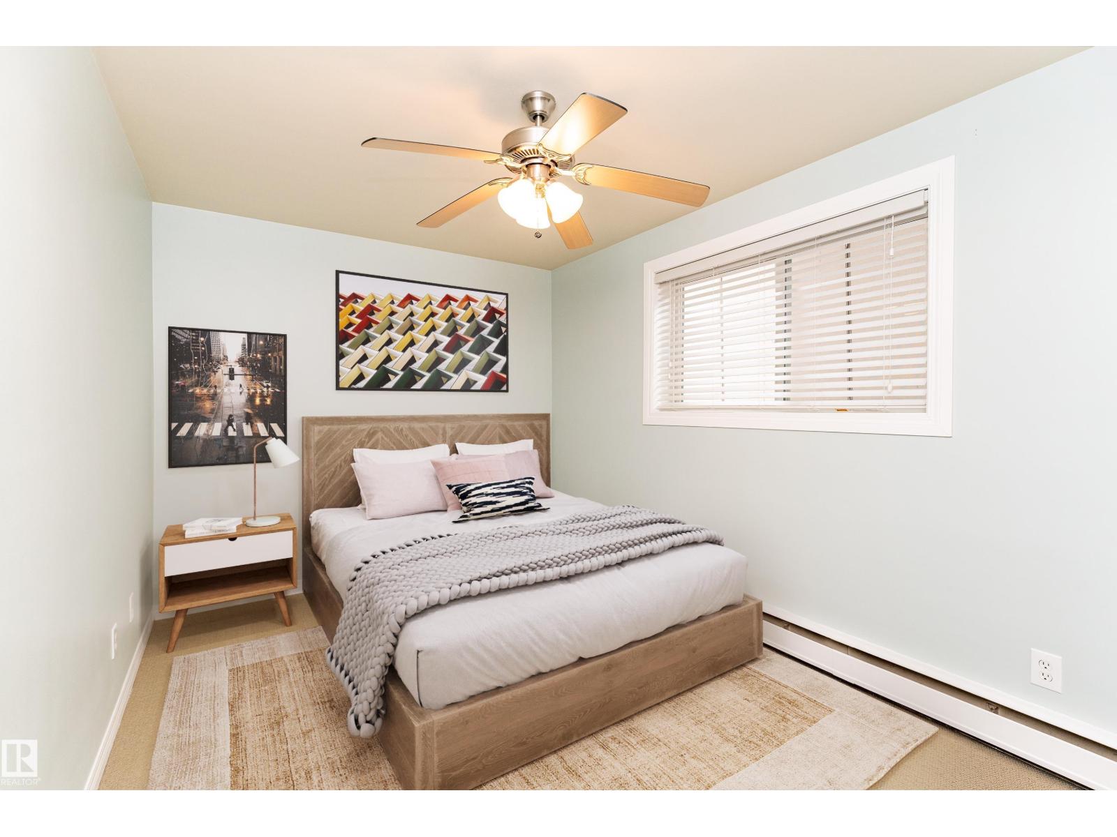 #5 8807 101 ST NW, Edmonton