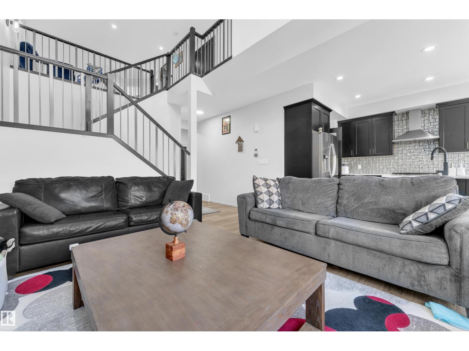 2315 51 ST SW - 14