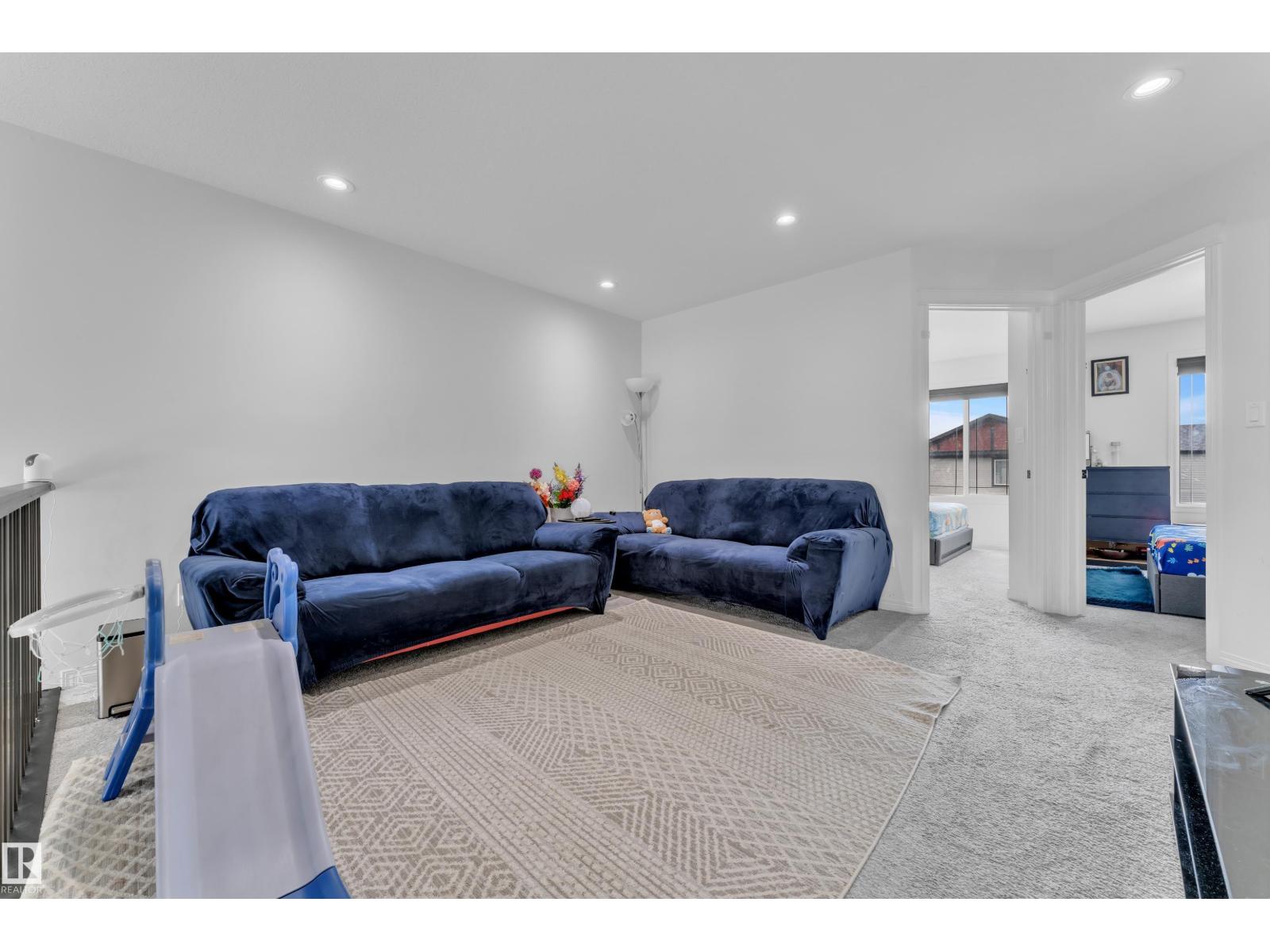2315 51 ST SW - 22