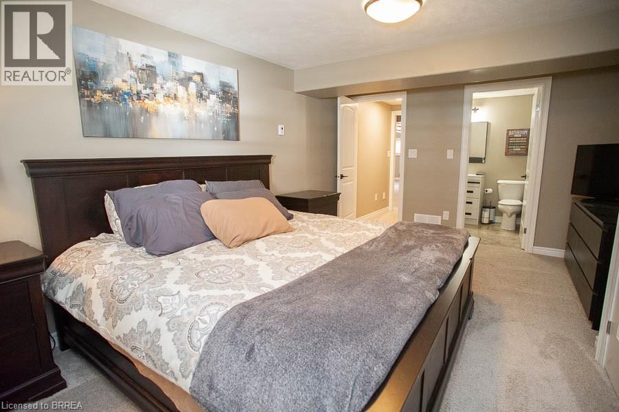 9 DAVEY Court - 30