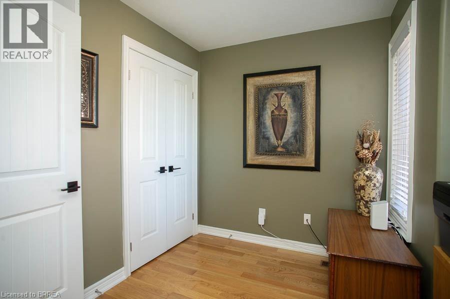 9 DAVEY Court - 6