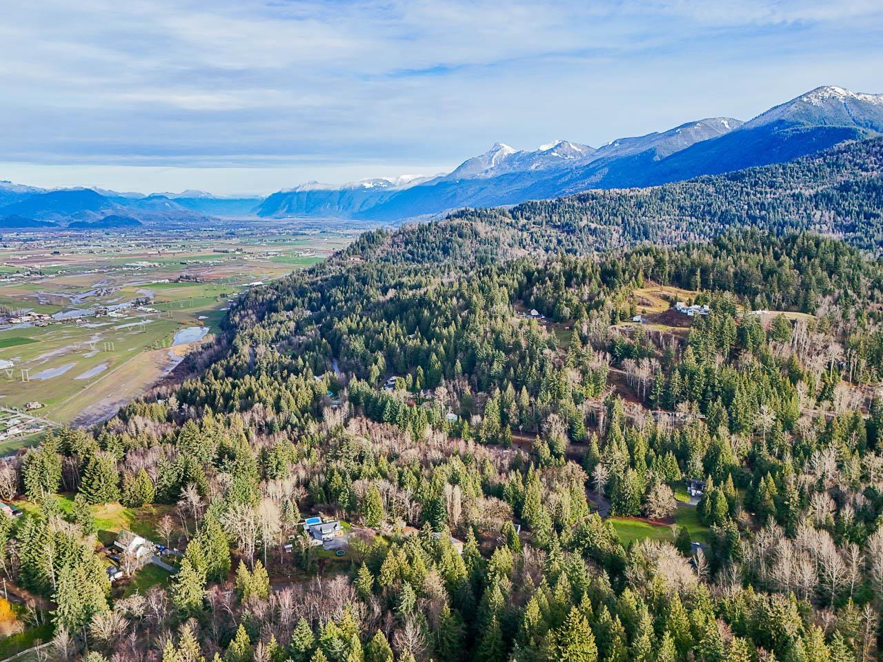 6183 RYDER LAKE ROAD, Ryder Lake, Chilliwack
