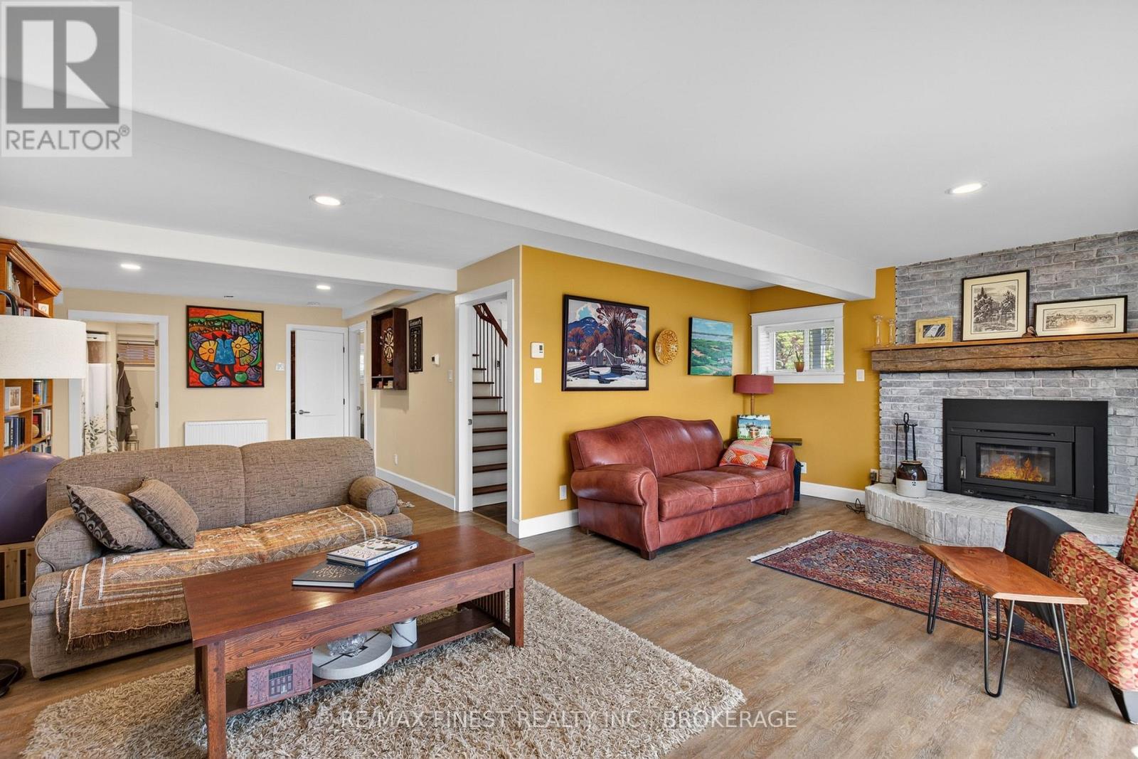 79 HICKORY LANE - 20
