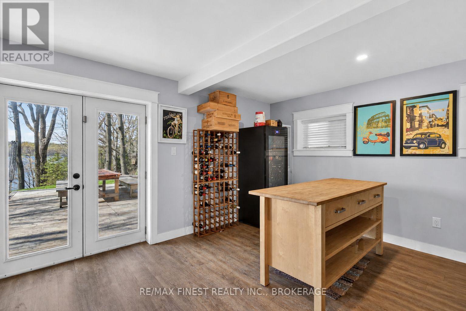 79 HICKORY LANE - 25