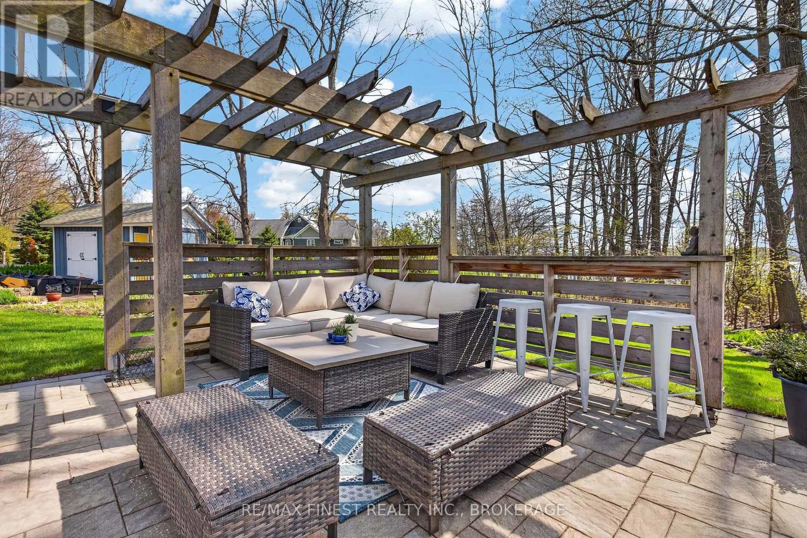 79 HICKORY LANE - 30