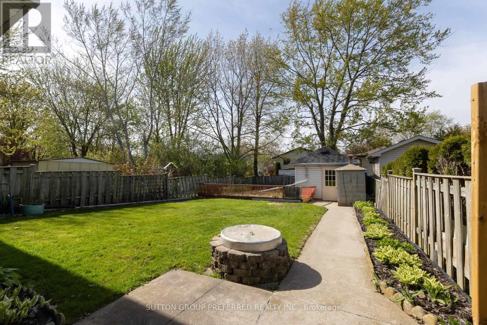 95 SCOTCHMERE CRESCENT - 34