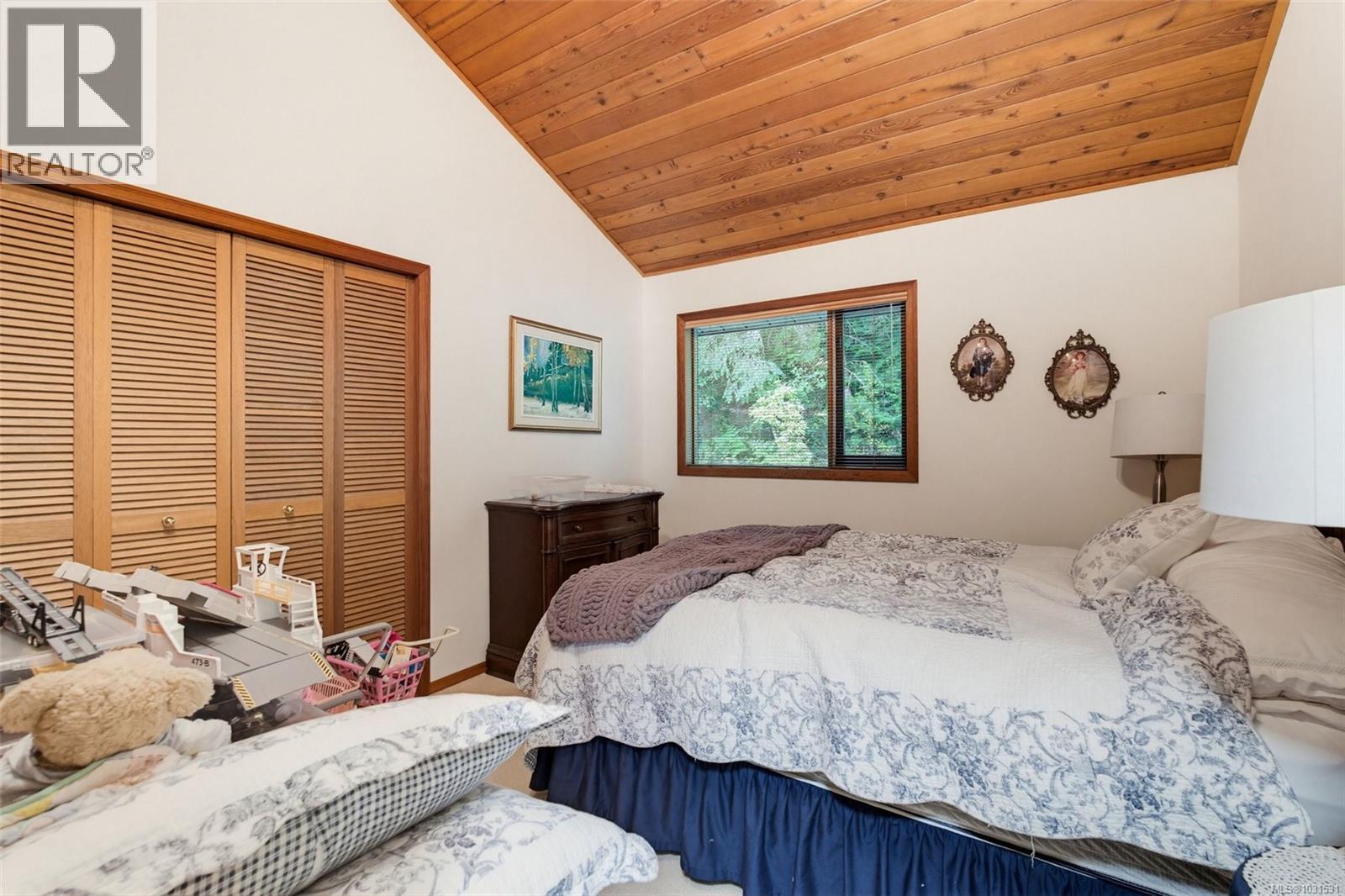  5630 Batu Road, Saanich