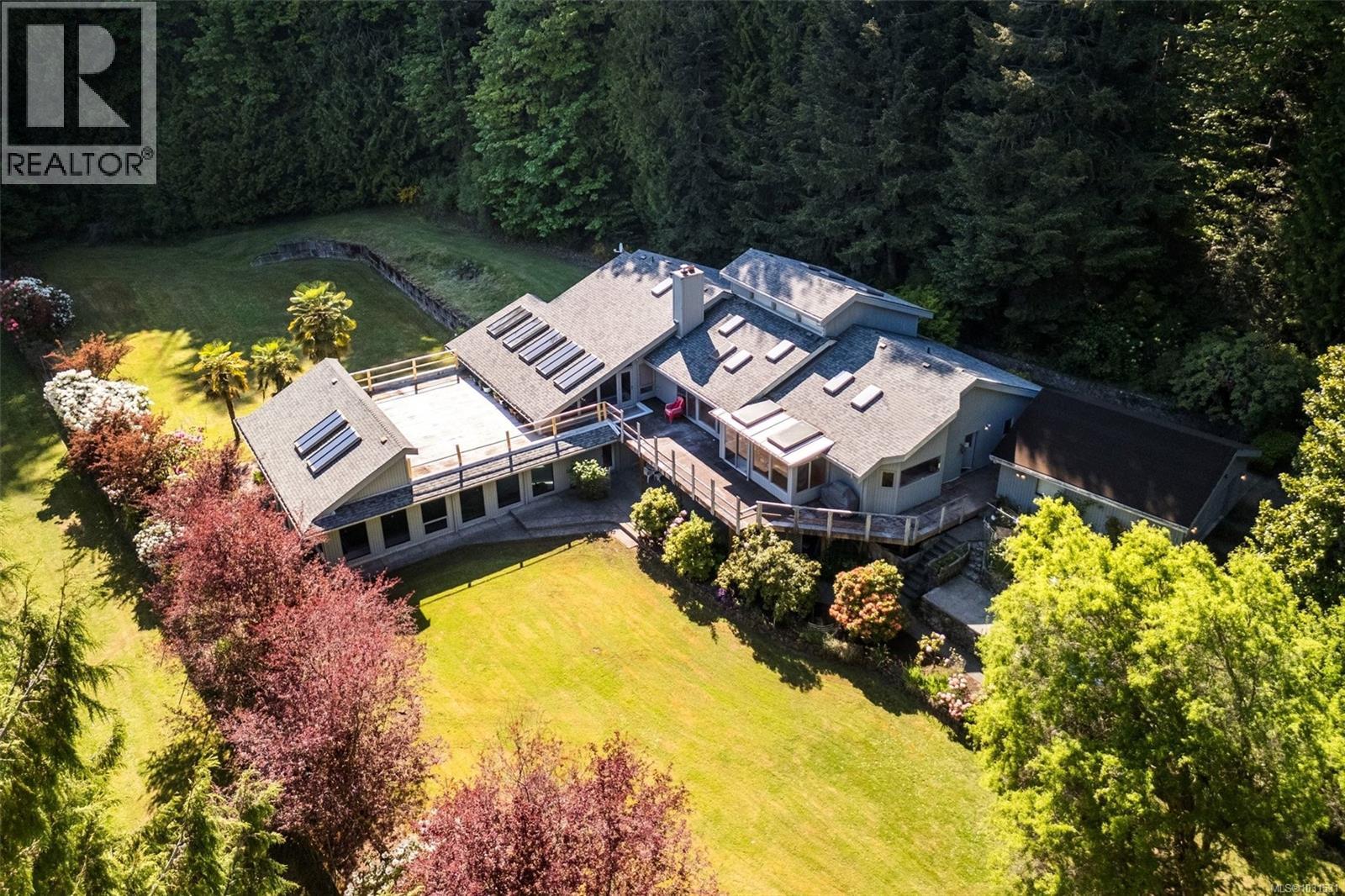  5630 Batu Road, Saanich