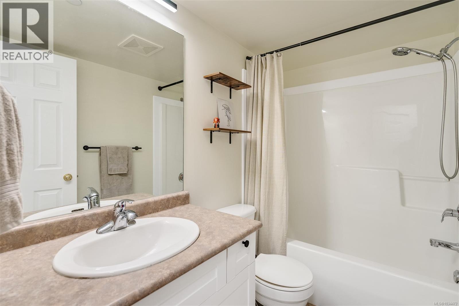 #206 893 Hockley Ave - 20