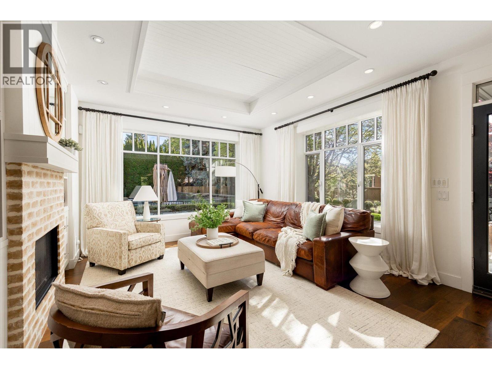 439 Farris Road - 15