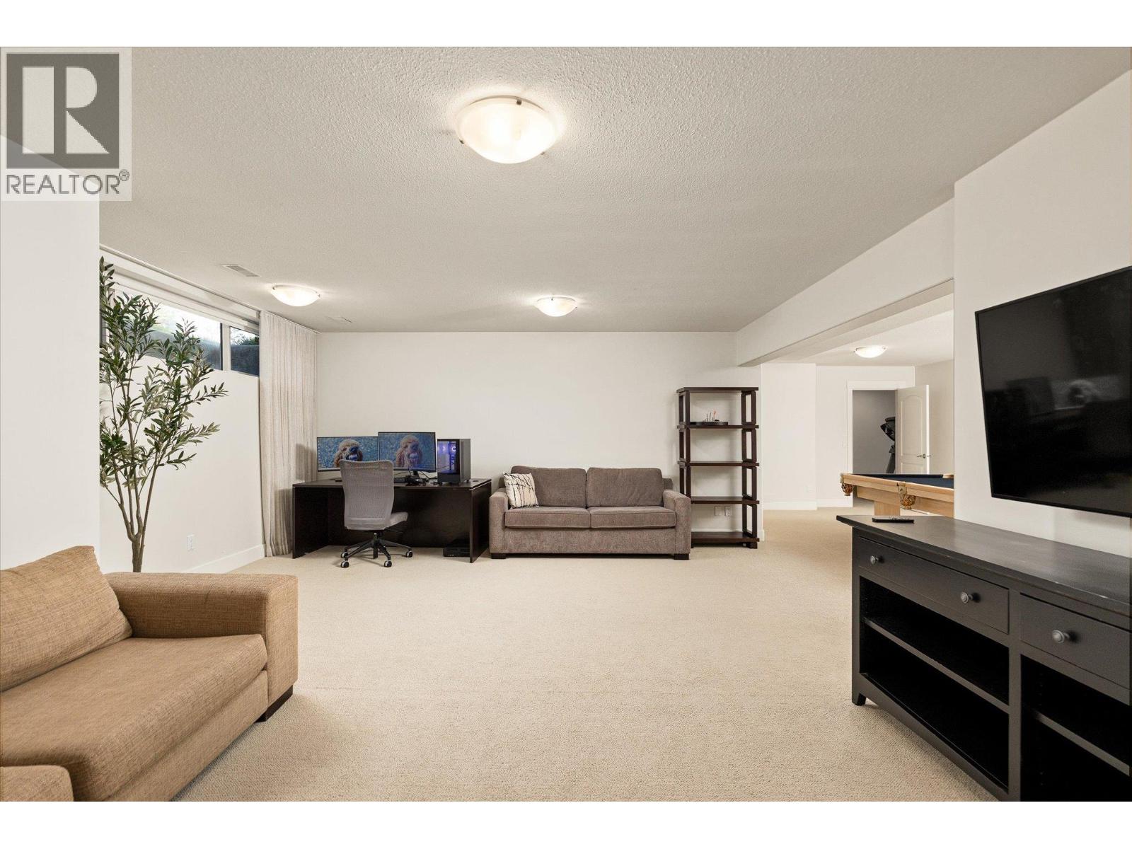 439 Farris Road, Kelowna