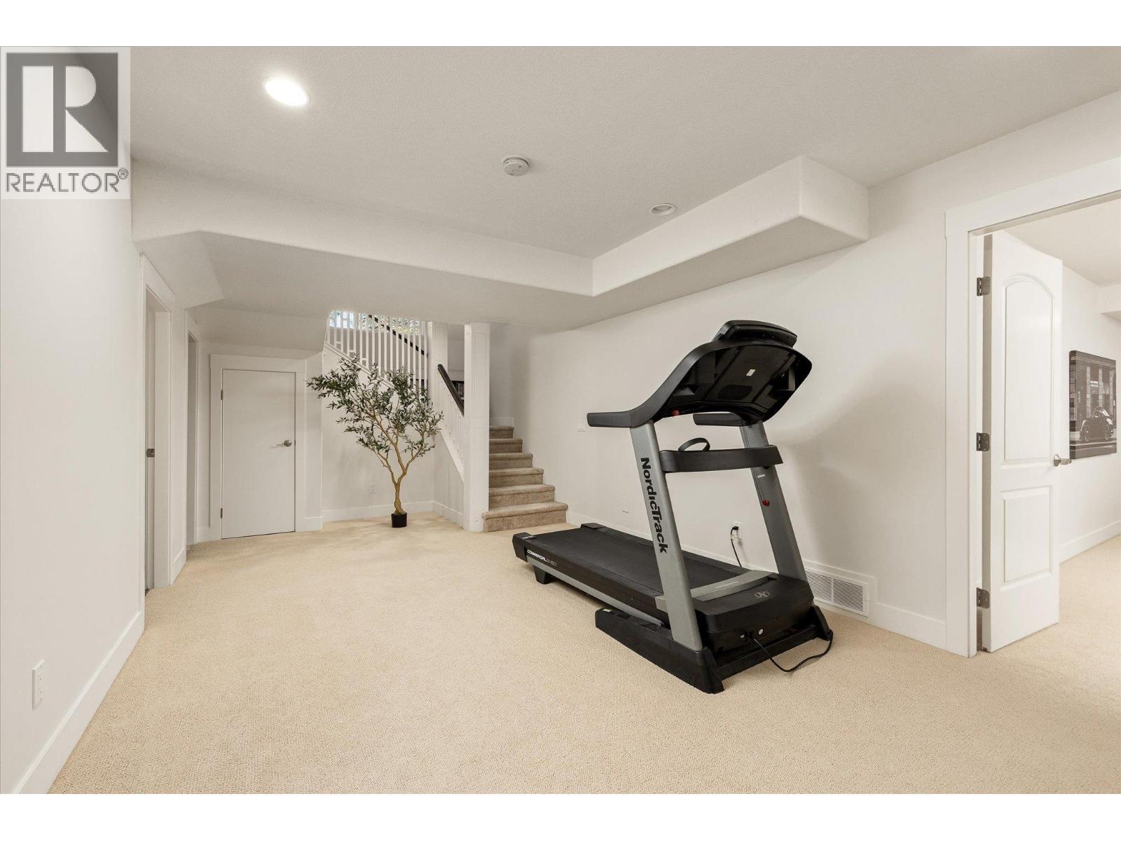 439 Farris Road, Kelowna