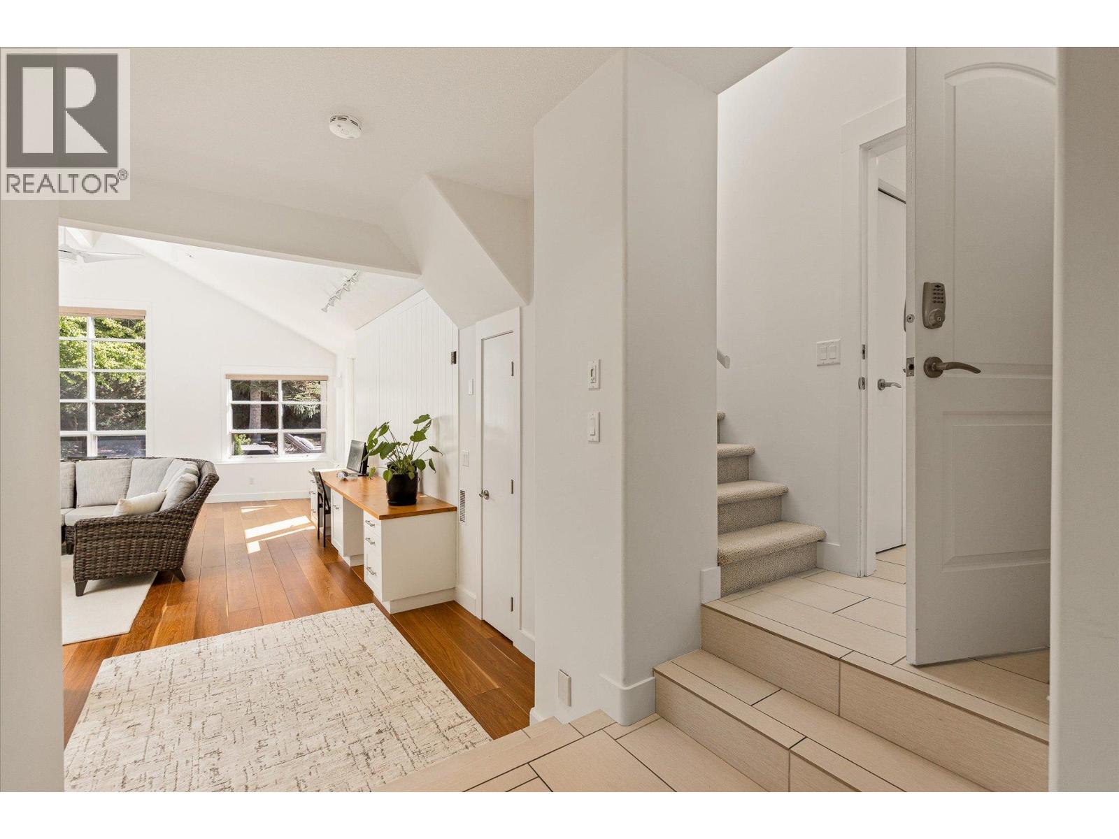 439 Farris Road - 51