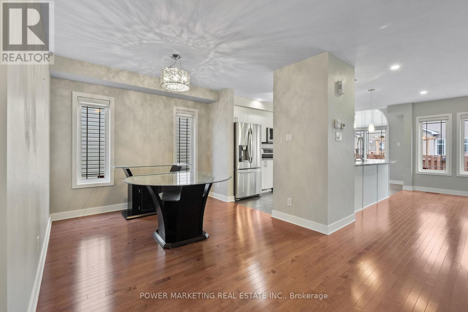 311 TRAVIS STREET - 6
