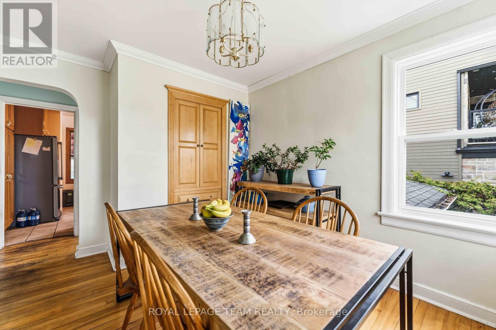 1272 LIVINGSTONE AVENUE - 10