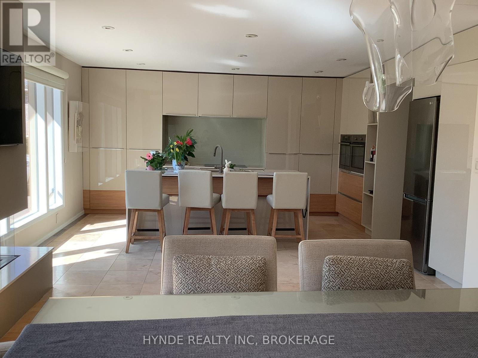 24 WOODMOUNT DR DRIVE - 7