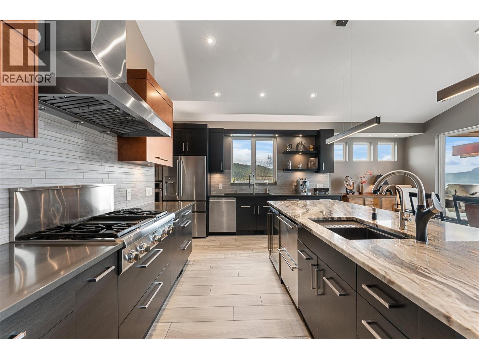 1758 Opal Peak Place, Lake Country