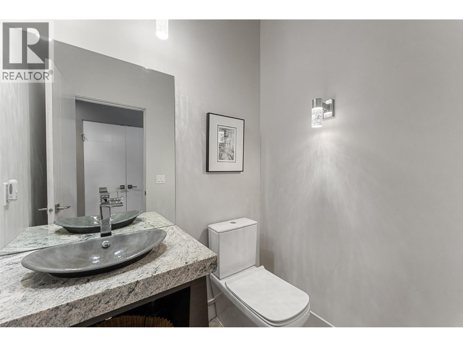 1758 Opal Peak Place, Lake Country