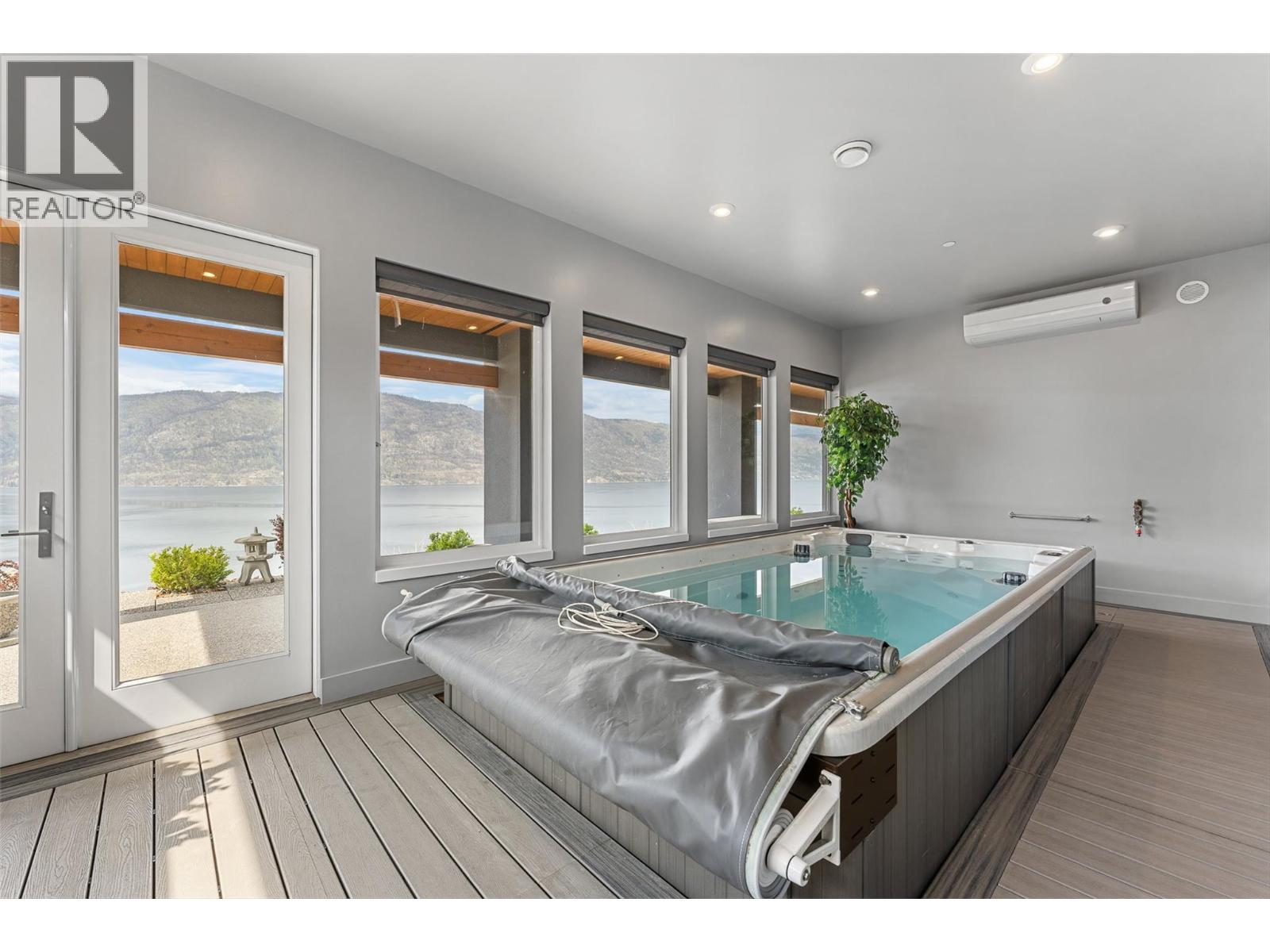 1758 Opal Peak Place, Lake Country
