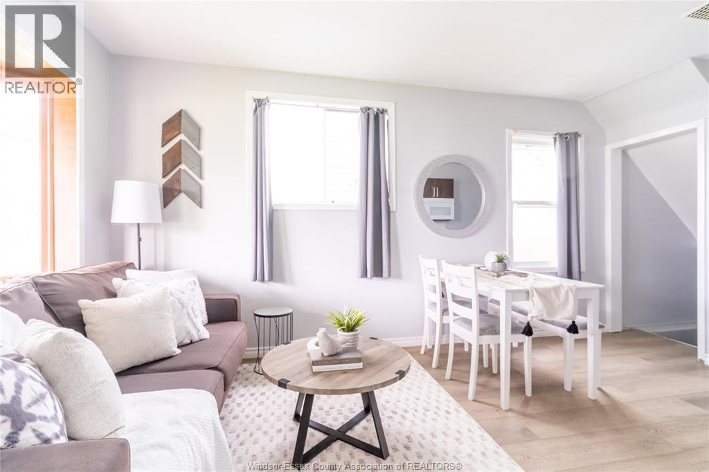 1015 OAK - 2
