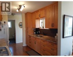 2pc Bathroom - 325 Ruby Drive, Lake Diefenbaker, SK S0L0G0 Photo 6