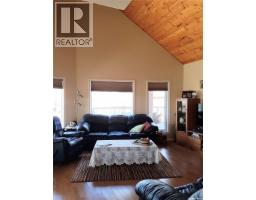 Bedroom - 325 Ruby Drive, Lake Diefenbaker, SK S0L0G0 Photo 12