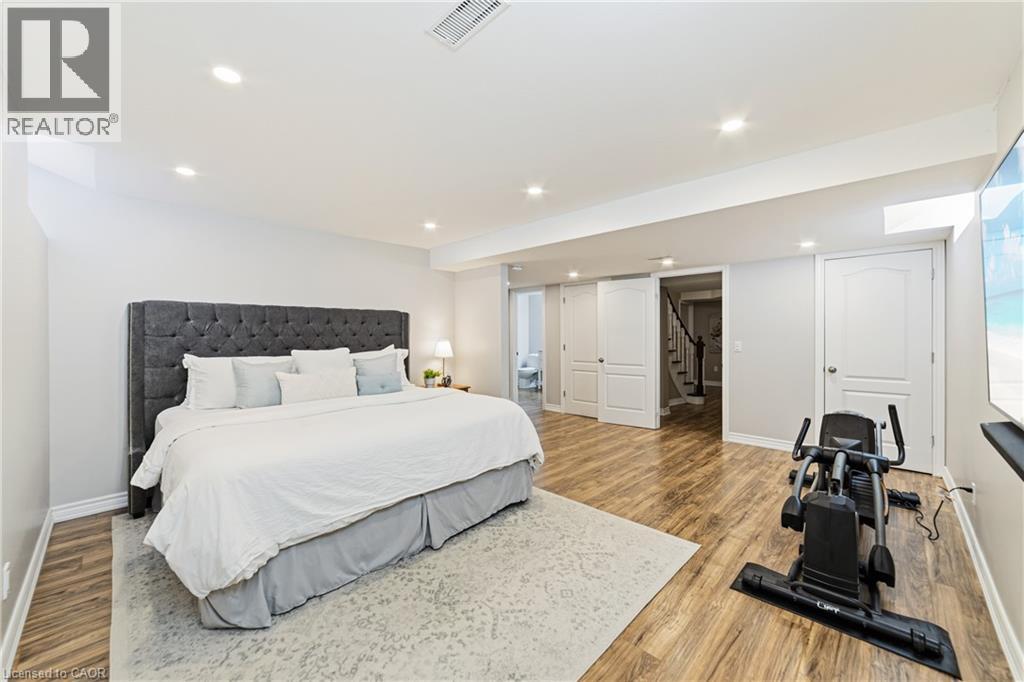 1576 BAYSHIRE Drive - 34