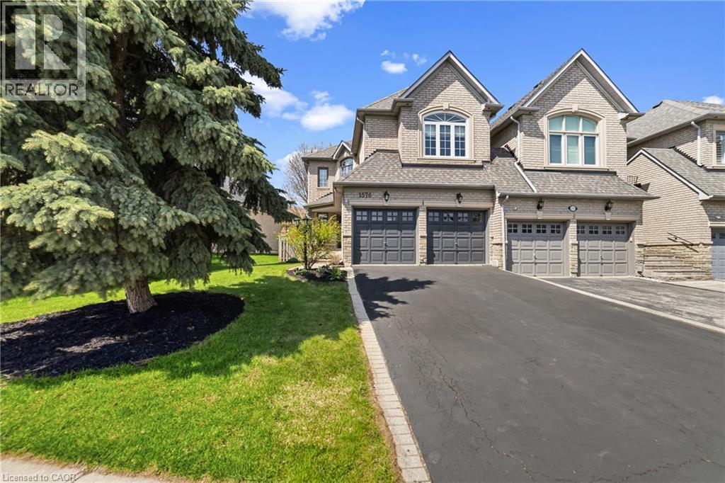 1576 BAYSHIRE Drive - 2