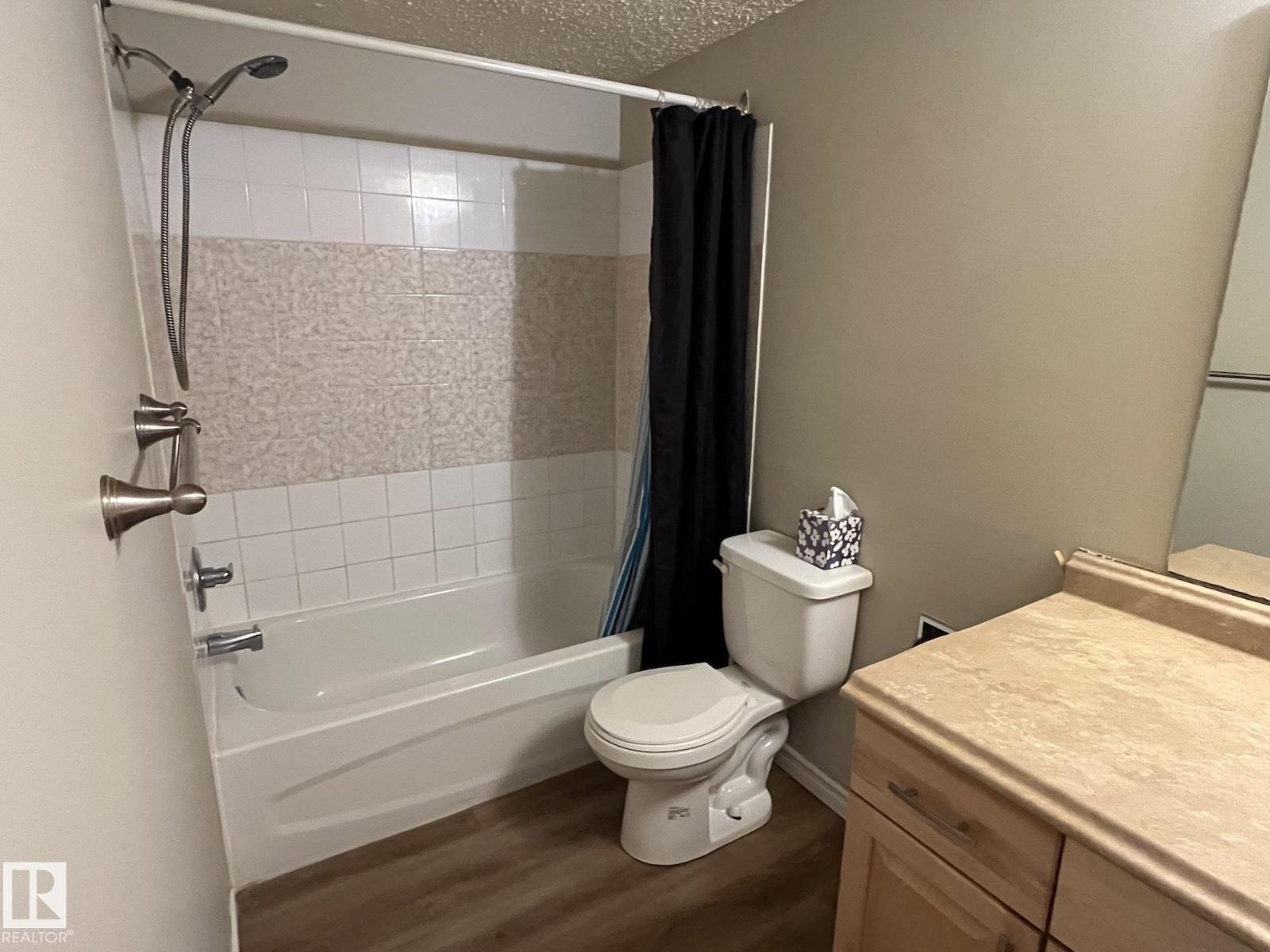 #205 51 BROWN ST - 27