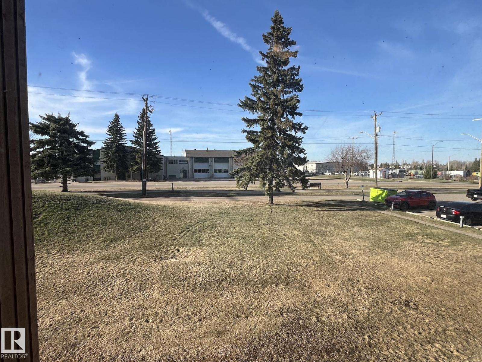 #205 51 BROWN ST - 34