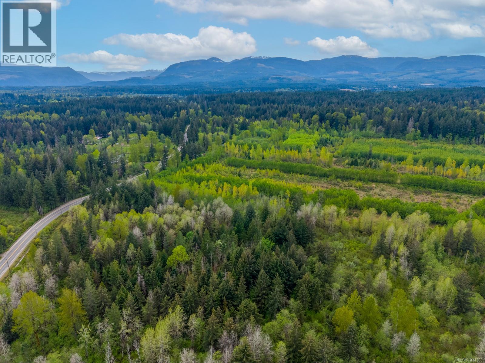 3554 Piercy Rd, Courtenay
