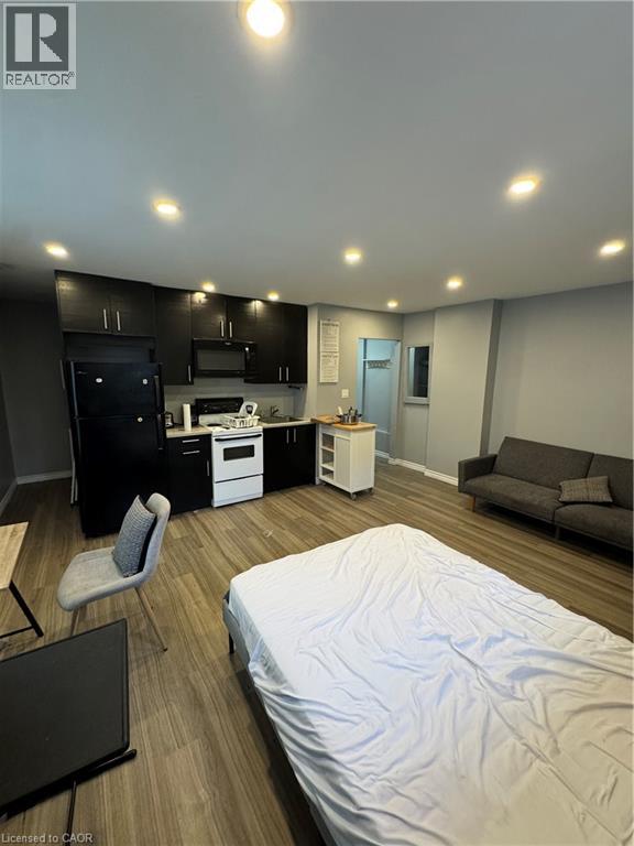 61 E WATERLOO Drive Unit# 61, Kitchener, Ontario, N2H3V1 — Photo 6