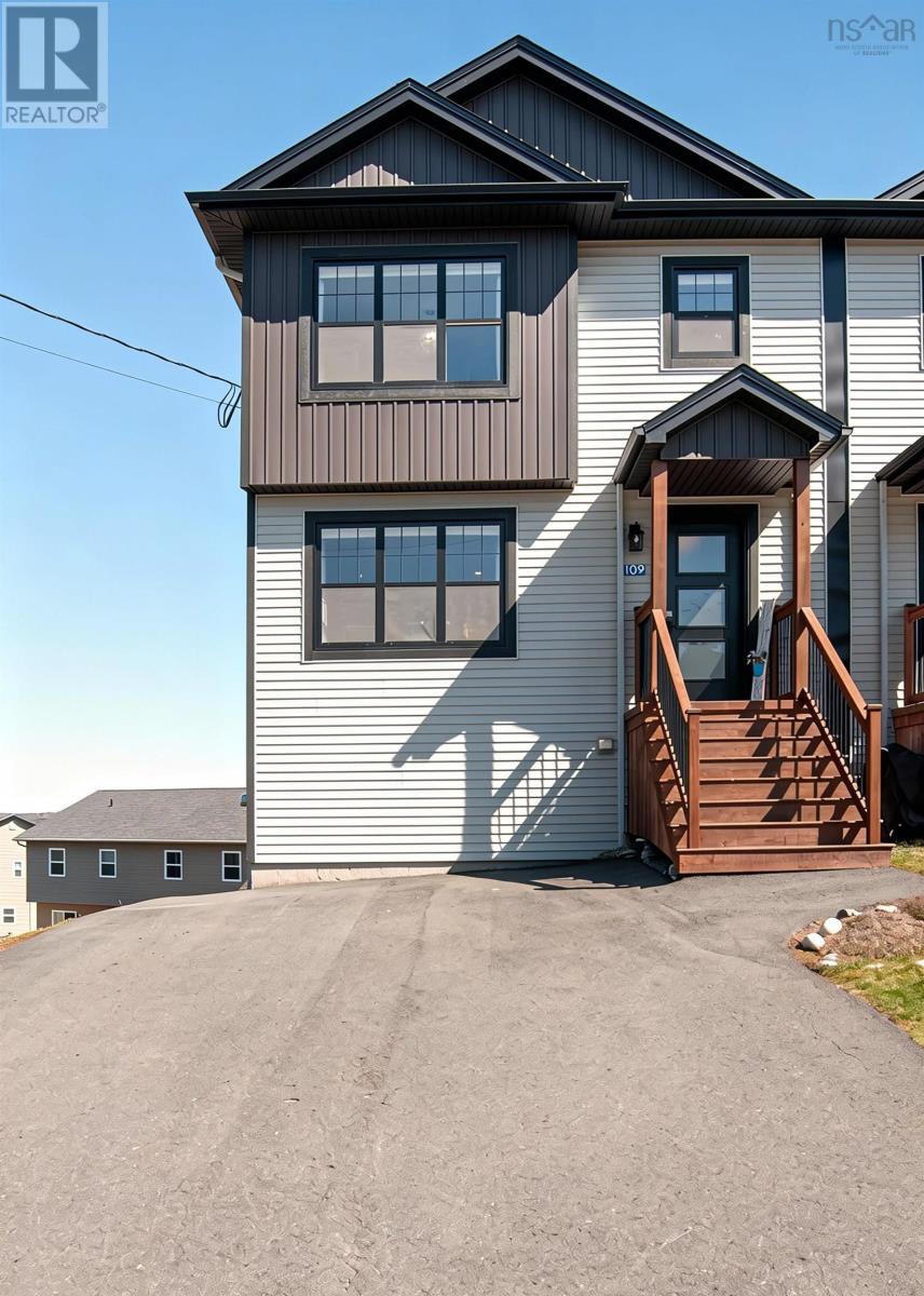 Property 2 of 33 of 109 Executive Drive