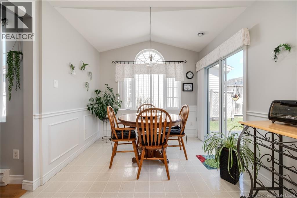 343 Beausejour Street - 11