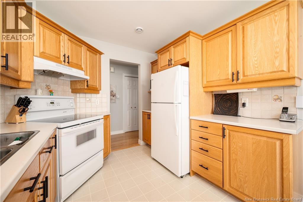 343 Beausejour Street - 15