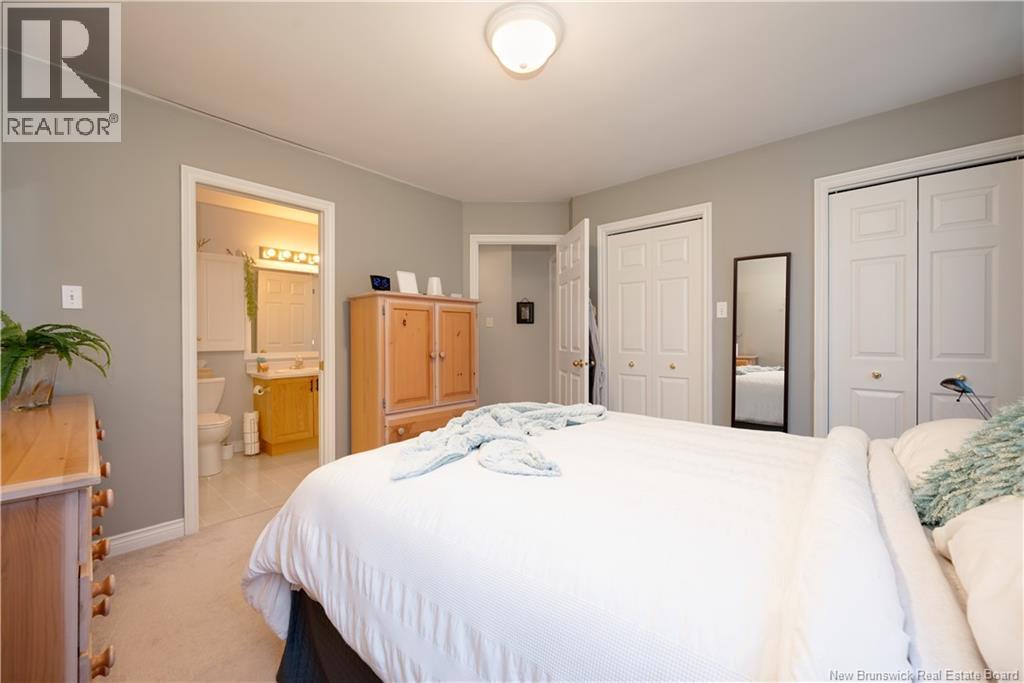 343 Beausejour Street - 23