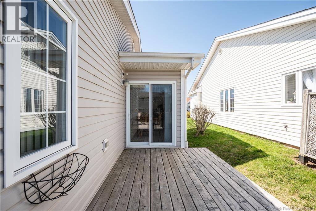 343 Beausejour Street - 29